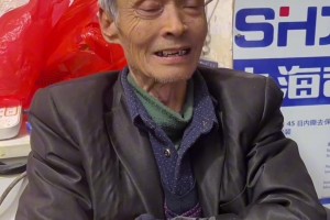 3次进攻2次弹飞对手倒地🤣刘禹彤首节替补登场连得6分